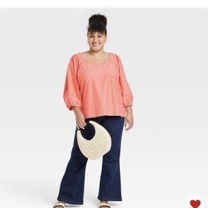 Women plus size balloon 3/4 sleeve Top. Size 1X